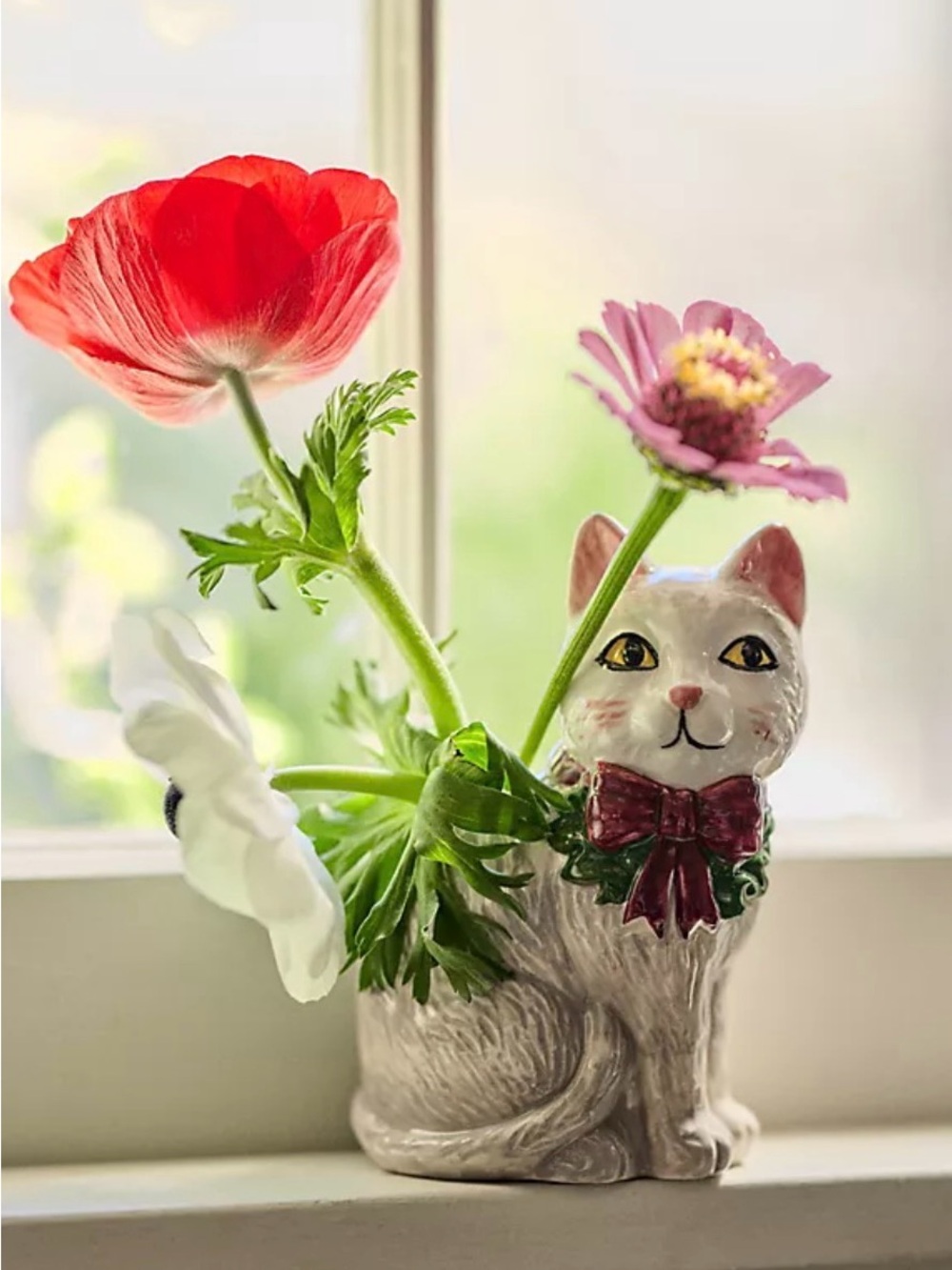 Festive Vintage-Inspired Cat Stoneware Bud Vase From Anthropologie - Picture 1 of 8